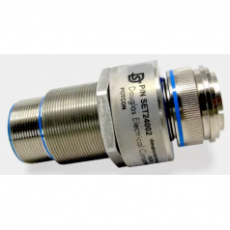 Douglas 密封隔板連接器24002系列